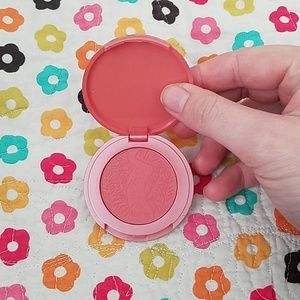 Mini-size Tarte Amazonian Clay Blush: Ornate